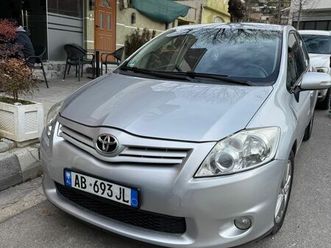 shitet toyota auris 1.4 nafte