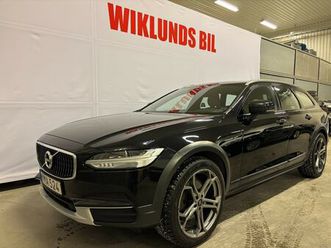 d4 awd geartronic momentum gps skinn värmare