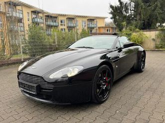 aston martin v8 vantage roadster 4.3l sportshift 3xschwarz