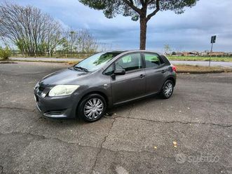 toyota auris 1.4 d 4d