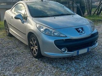 peugeot 207 cc decapottabile grigio chiaro