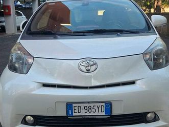 toyota iq 1.0 sol