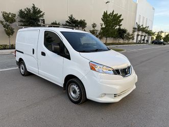 2017 nissan nv 2.5s