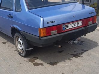 ваз / lada 21099 2000