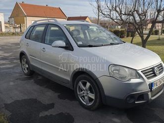 volkswagen cross polo