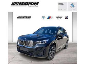 bmw ix1 xdrive30 bev m-sport led pano-glasd. ahk driving a