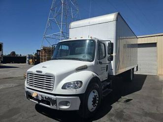2012 freightliner m2