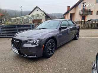 chrysler - 300-s 3.6-kredit brez pologa