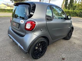 smart fortwo eq 22 kw brabus exclusive led taglian