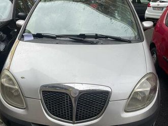 lancia musa 1.4 gpl 2006