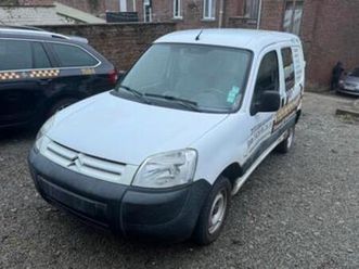 ② citroen berlingo, 1.6 diesel, 90 cv, airco, roule immpecable — camionnettes & utilitaires — 2ememain