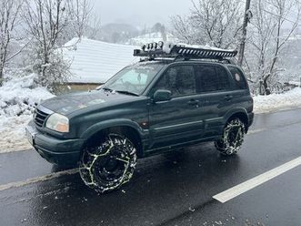 vând sau schimb ! uricani