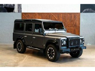 2015 land rover defender - classic defender works v8 110 station 70th edition