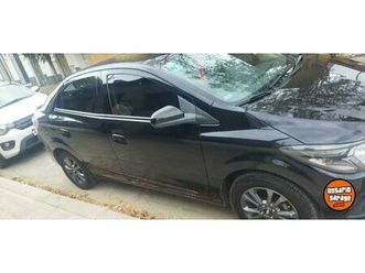 vendo chevrolet prisma ltz 1.4