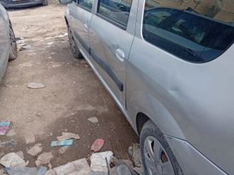 e2 אוט׳ בנזין מיניוואן / mpv 7 מק 1.6 (110 כ״ס)