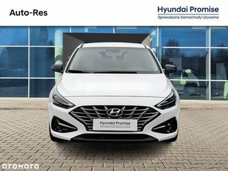 hyundai i30 1.0 t-gdi smart dct