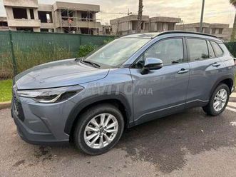 toyota corolla cross hybride