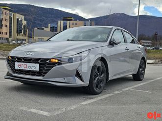 hyundai elantra 2023 1.6 benzin automatik kamera servisna knjiga