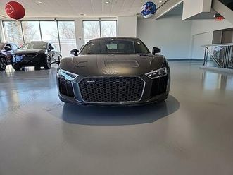 used 2017 audi r8 5.2 v10