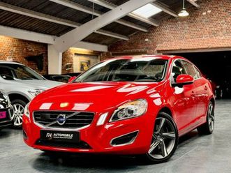 volvo s60 t6 summum awd 3.0l 304 ch toit ouvrant, bluetooth, régulateur acc historique complet état exceptionnel