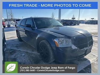 used 2005 dodge magnum se