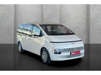 2024 hyundai staria 2.2d executive auto