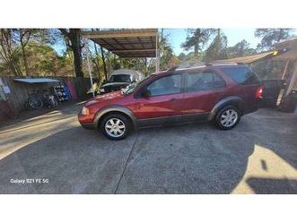 2006 ford freestyle suv.