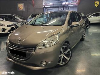 peugeot 208 1.6 e-hdi fap s&s 92cv féline (rien à prévoir)