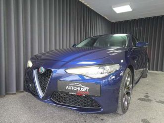 alfa romeo giulia 2,0 t 200 edizione aut. 4d