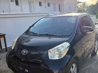 toyota iq 2009