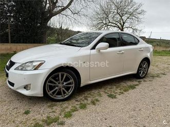 lexus is 220d sport multimedia