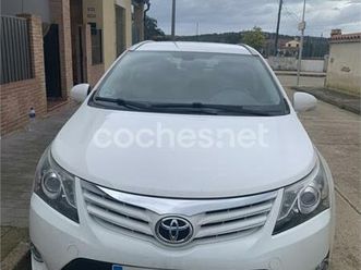 toyota avensis 2.0 d4d advance cross sport