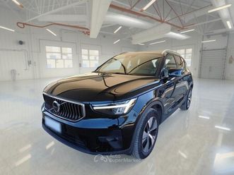 volvo xc40 t4 recharge plug-in auto core 5 porte suv
