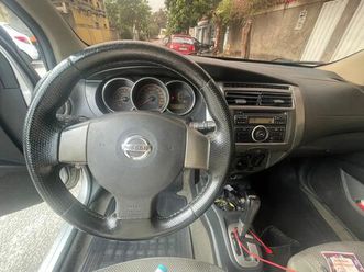 nissan livina grand 1.8 16v flex fuel aut. 2010