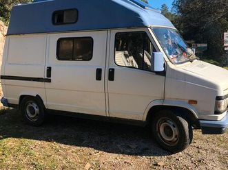 citroën c25 de 1989 2l5 td réhaussé avec direction assisté et turbo