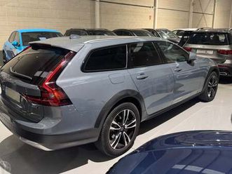 volvo v90 cross country 2.0 b4 d awd auto