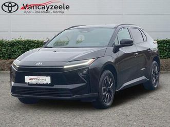 toyota bz4x pure cam gps sens v a