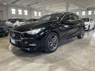 infiniti q30 1.5 d sport