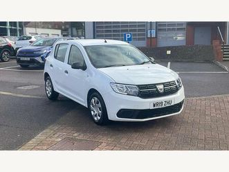 1.0 sce essential euro 6 5dr