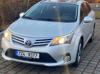 toyota avensis kombi 2014 2.0d-4d
