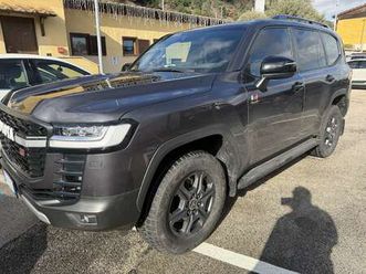 land-cruiser-v6-3-5-vvt-i-auto