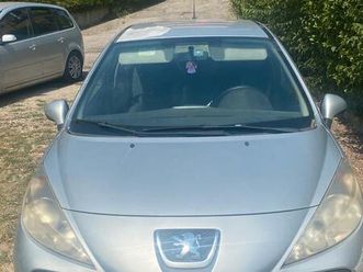 autovettura peugeot 207