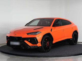 lamborghini urus 4.0 v8