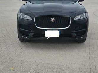 jaguar f pace (leggere bene)