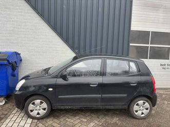 kia picanto - 1.0 light 138.943 km nap pas