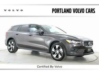 certified 2025 volvo v60 cross country plus, b5 awd gas (mild hybrid)