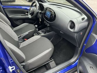 toyota aygo x 1.0 vvt-i mt play | apple carplay/android auto | achteruitrijcamera