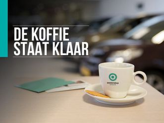 toyota yaris 1.5 hybrid dynamic | achteruitrijcamera | climate control