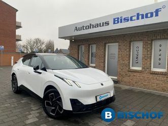 lynk&co 02 core navi digitales cockpit led acc el. heckk