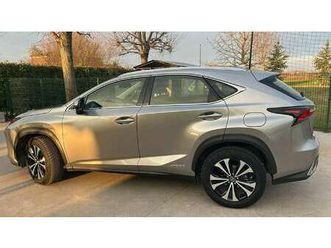 nx i 2018 300h 2.5 executive 4wd cvt